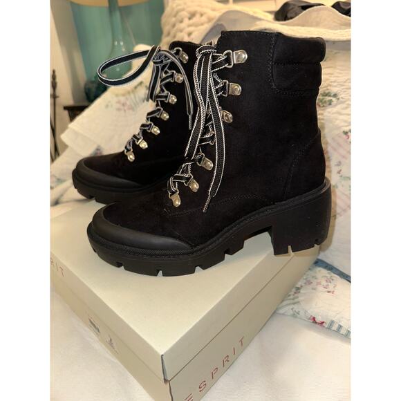 NEW IN BOX ESPRIT ESTELLE LUG SOLE COMBAT HIKING BOOTS 7.5 - Picture 3 of 6